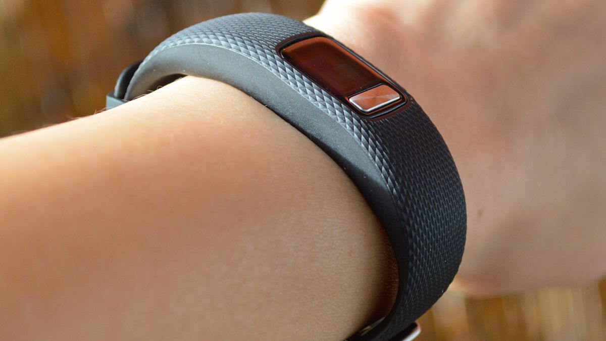 Garmin Vivofit 4 review: A fitness tracker you'll never need to charge ...