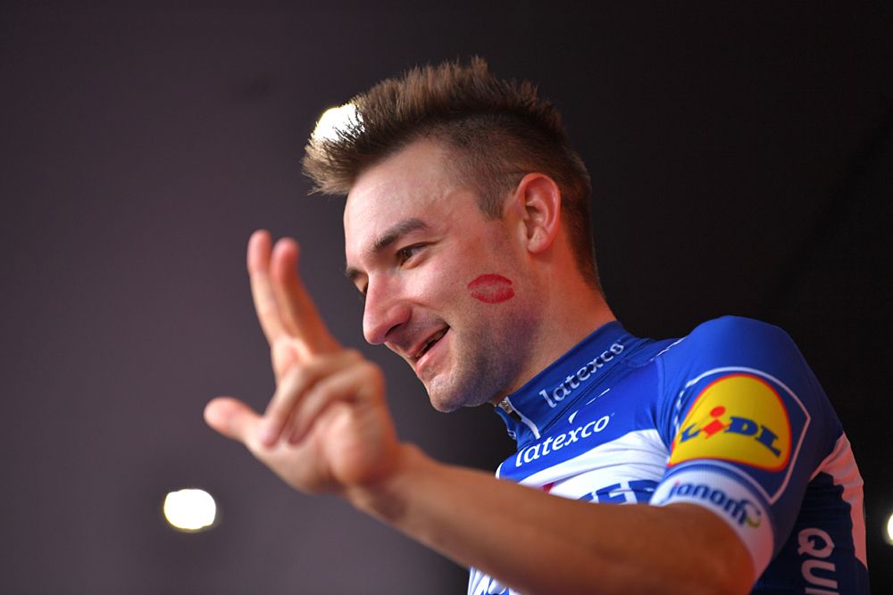 Elia Viviani (Quick-Step Floors) wins stage 13, his third victory at the Giro d'Italia 2018
