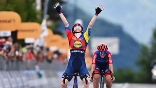 APRICA, ITALY - JULY 07: (L-R) Anna Henderson of Great Britain and Team Lidl - Trek celebrates at finish line as stage winner ahead of Dilyxine Miermont of France and Team CERATIZIT Pro Cycling during the 36th Giro d'Italia Women 2025, Stage 2 a 92km stage from Clusone to Aprica 1174m / #UCIWWT / on July 07, 2025 in Aprica, Italy. (Photo by Luc Claessen/Getty Images)