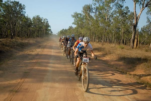 Graeme Arnott sets the pace