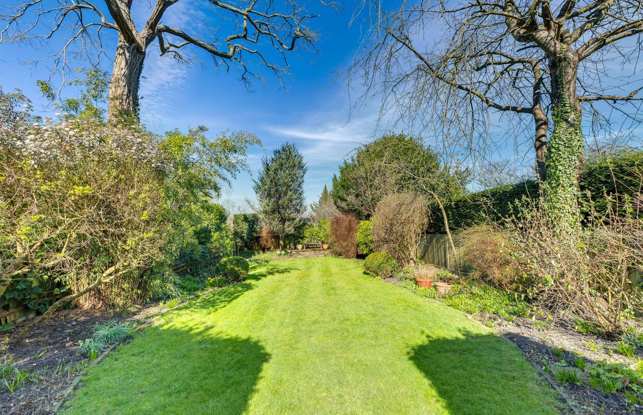 Images of Court Yard, Eltham