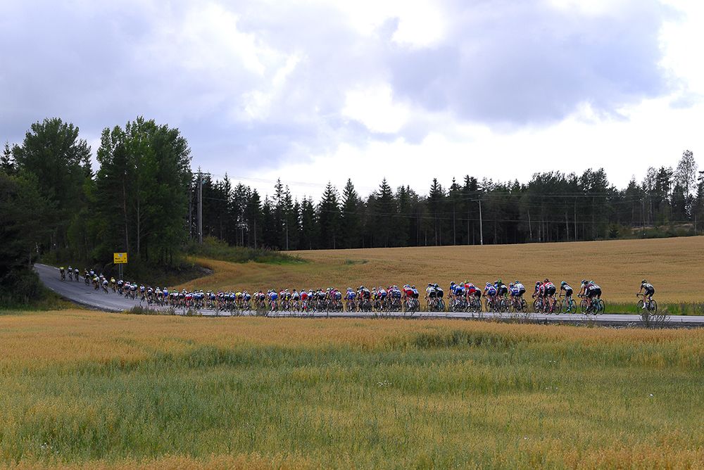 The peloton in action during stage 2
