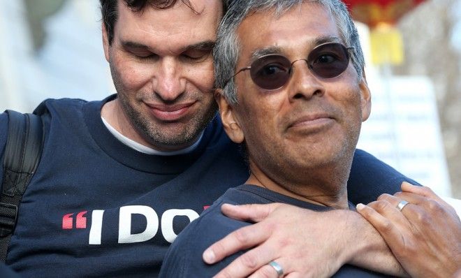 Same-sex couple Mark Guzman (right) and Scott Coatsworth (left) 