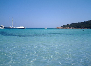 sea and boats