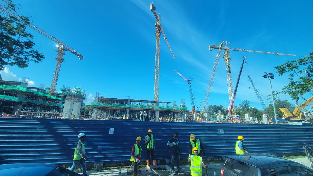 Inside Intel's CPU Packaging Factory: From Wafer to Chip | Tom's Hardware