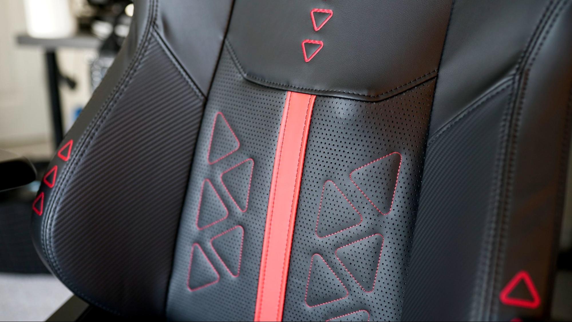 DXRacer Martian Pro Red Triangle