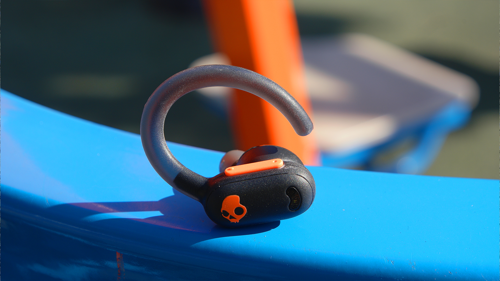 Skullcandy Push ANC Active — это надежный повседневный аксессуар с достойным звуком.