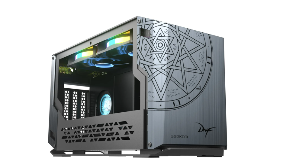 Geekom Mini FUN11 Mini PC, on sale for 899, boasts a Core i9, 32 GB