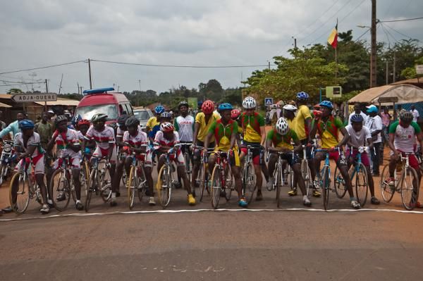 Riders take to the start of stage two of the Benin Independence Race