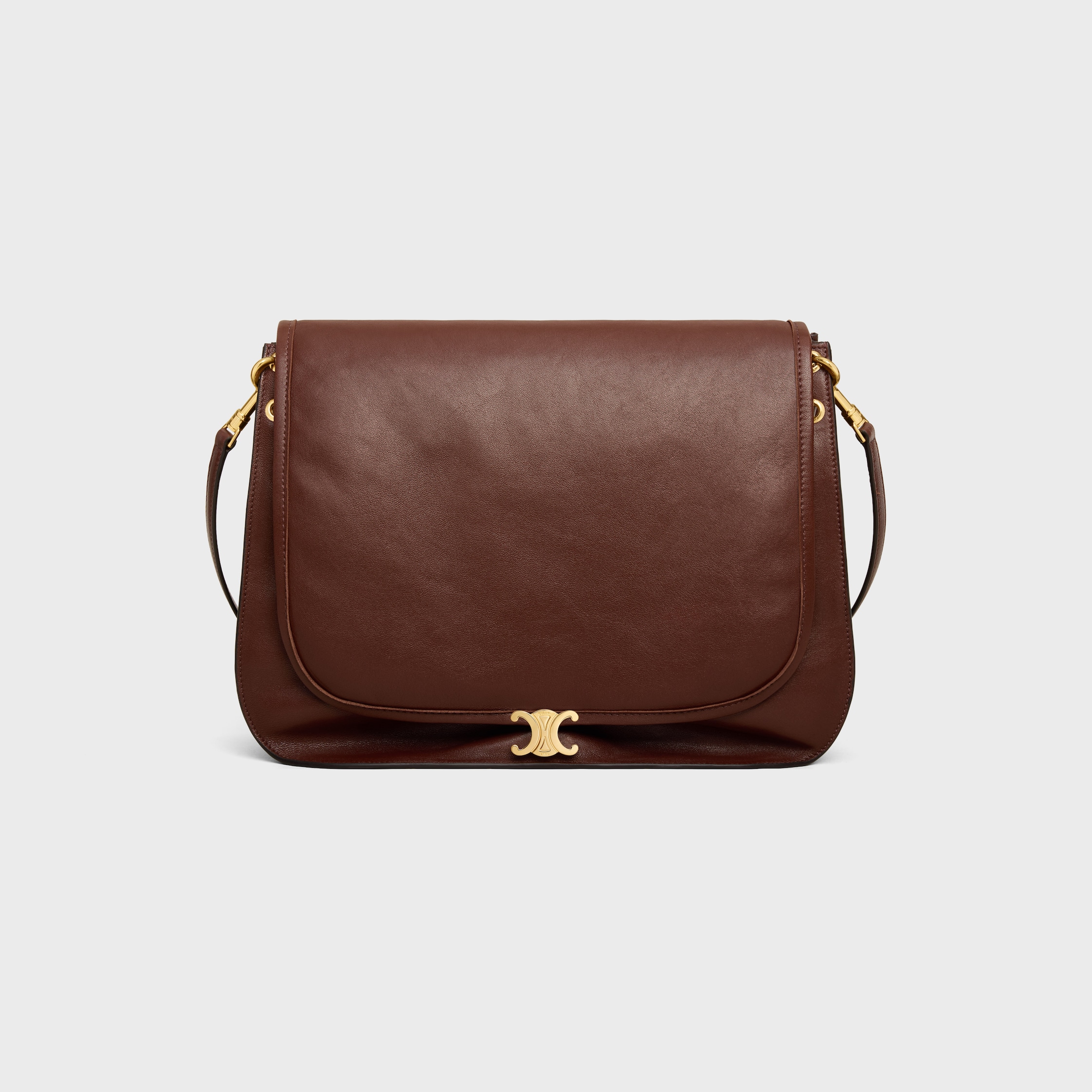 Soft Triomphe Besace in Supple Shiny Lambskin