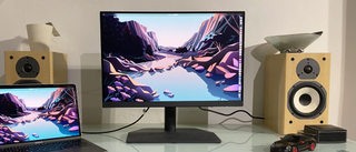 BenQ SW242Q monitor during our tests