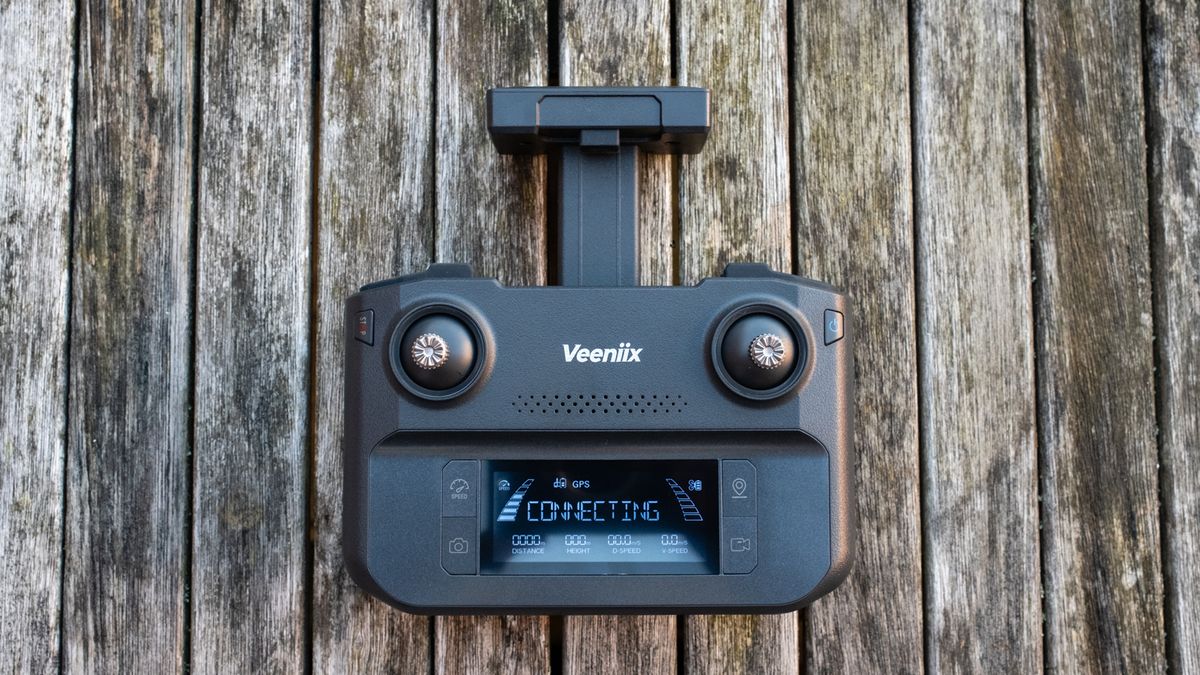 Review photo of the Veeniix V11