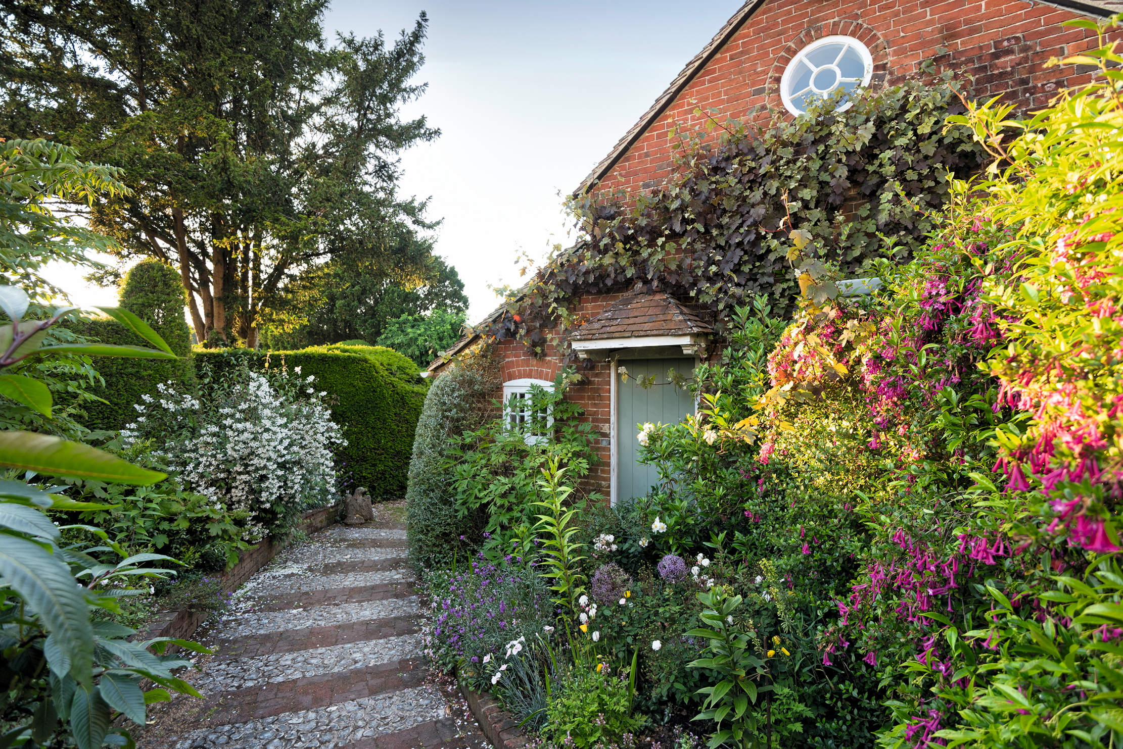 Images of The Holt in Hampshire