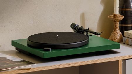 Photo of the Cambridge Audio Spira.