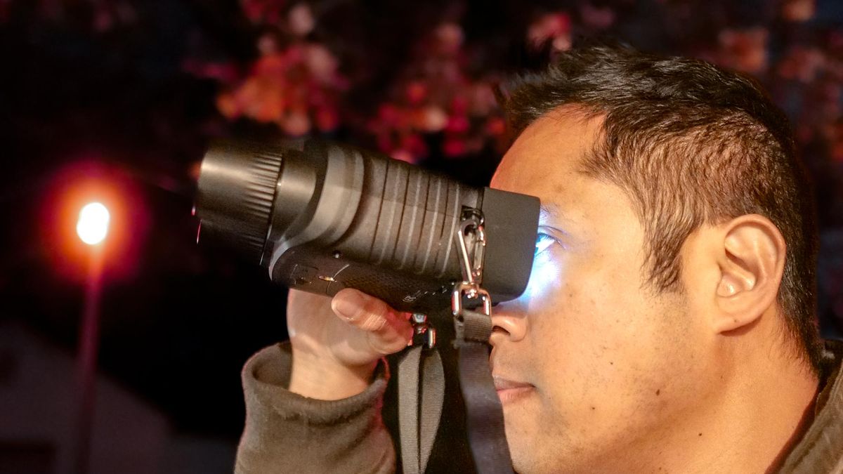 Akaso Seemor 200 Night Vision Goggles.