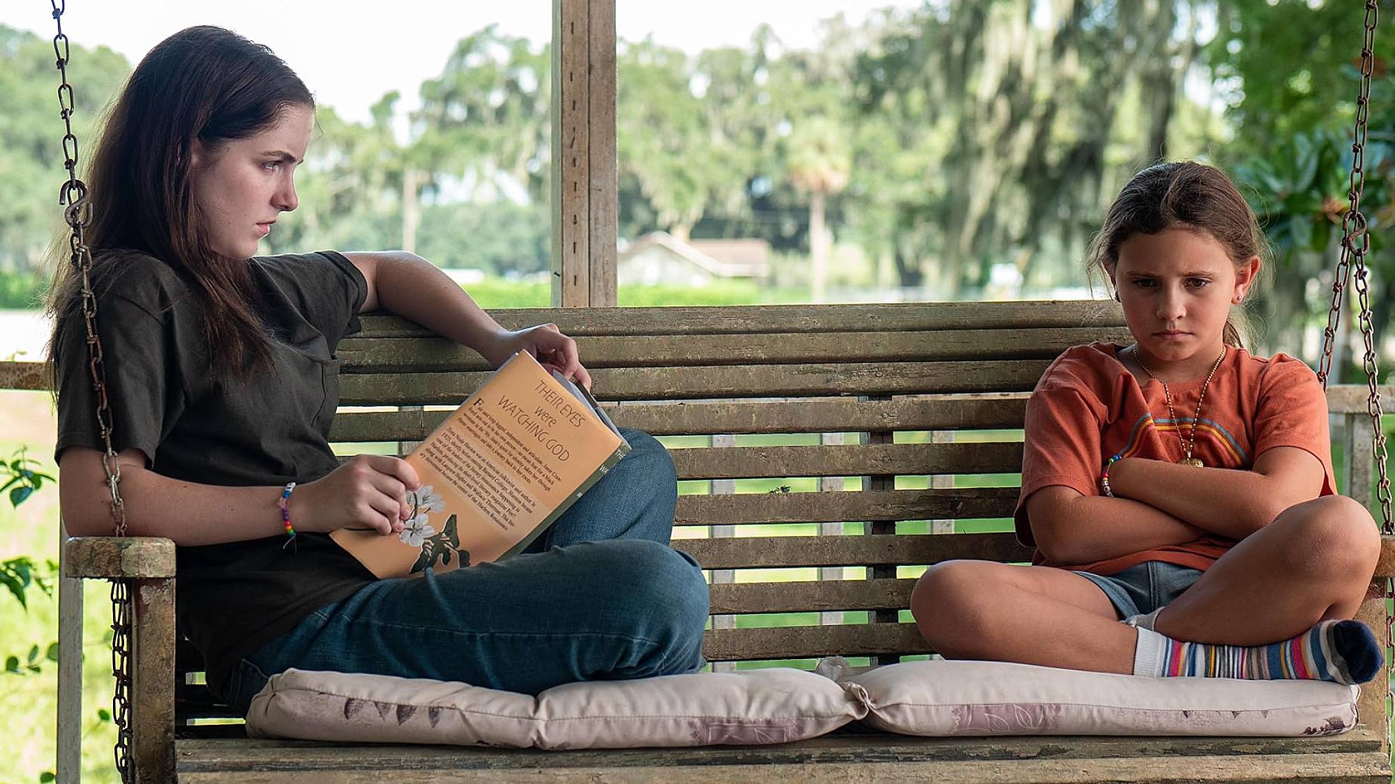 مک کنا گریس در نقش اسپایدی و جوجو رجینا در نقش جسی "ما چه چیزی را پنهان می کنیم؟" (2025)