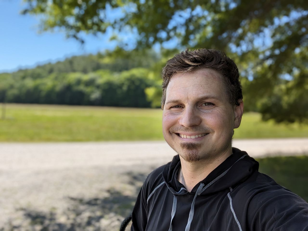 A front-facing portrait mode camera sample from the Google Pixel 8 Pro