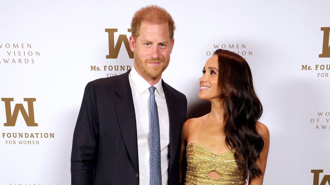 Meghan Markle&#039;s skin-tight textured gold dress