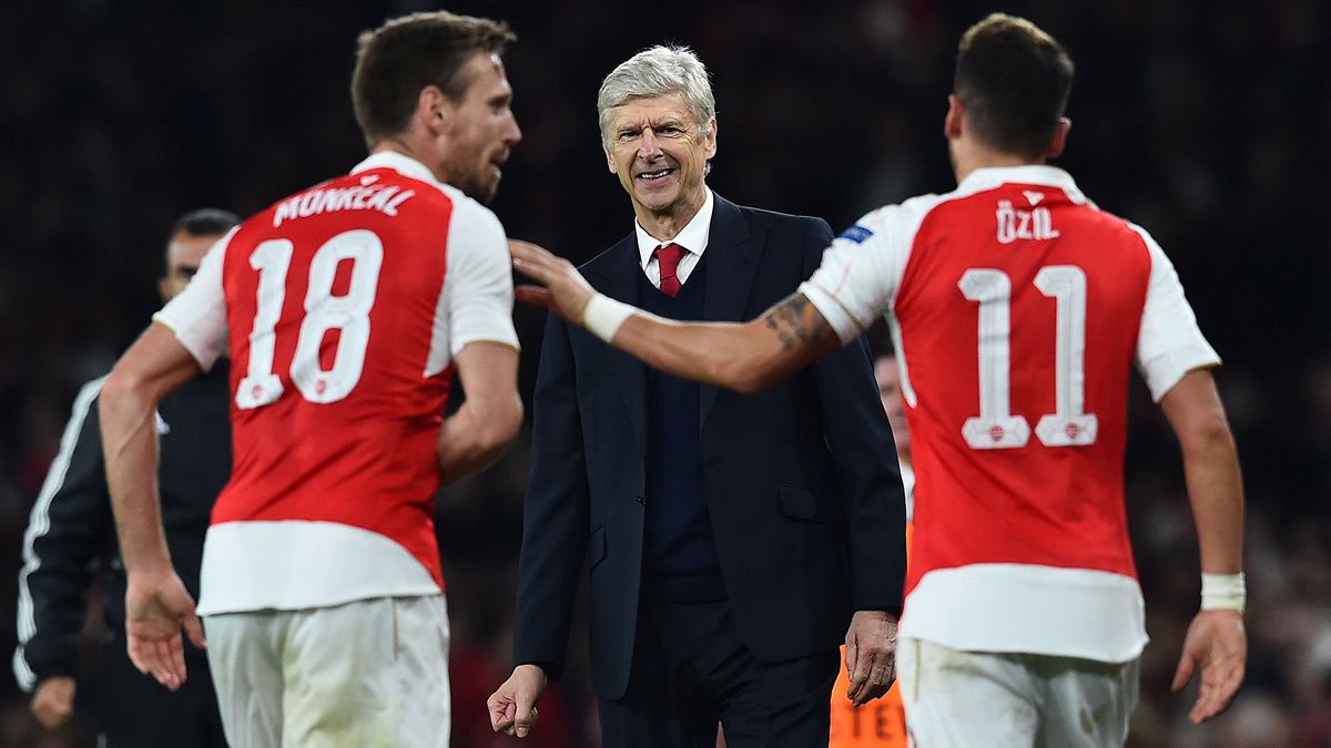 151021wenger.jpg