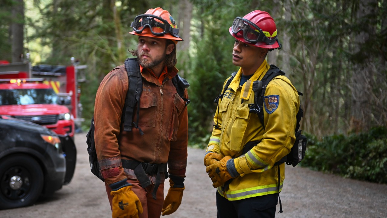 Max Thieriot as Bode Leone and Jordan Calloway as Jake Crawford.