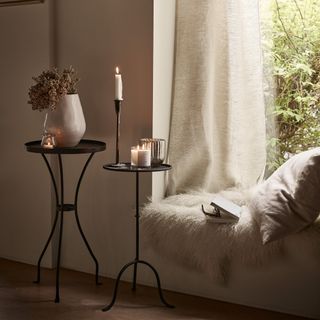 The White Company Amber collection
