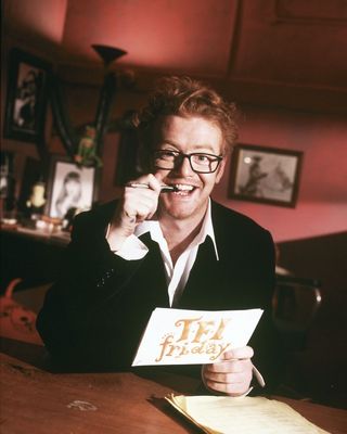 Chris Evans in his old TFI Friday presenting days (Channel 4)