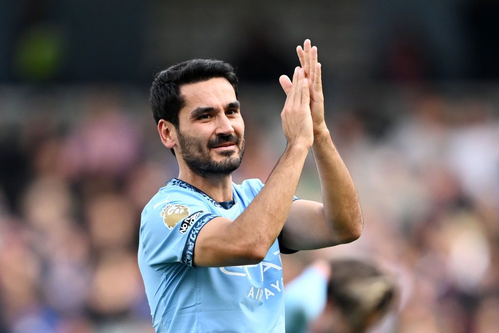 MANCHESTER, ENGLAND - AUGUST 24: Ilkay Guendogan of Manchester City applauds the fans after the Premier League match between Manchester City FC and Ipswich Town FC at Etihad Stadium on August 24, 2024 in Manchester, England. (Photo by Michael Regan/Getty Images)