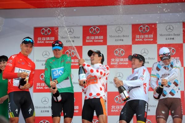 Tony Martin (HTC-Highroad) retained his overall lead.