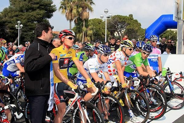 The jersey wearers all ready to roll on the final stage.
