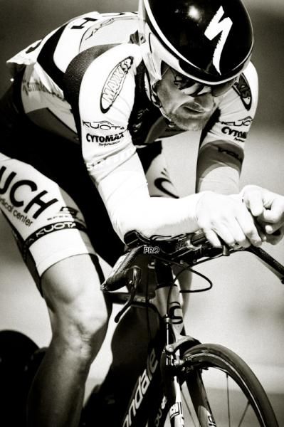 Floyd Landis broke out a skinsuit today instead of the blank t-shirt.