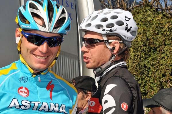 Andriy Grivko (Astana) talks to Brett Lancaster (Cervelo Test Team)
