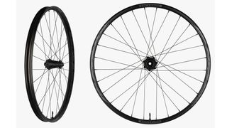 Turbine R 35 is a more affordable enduro wheelset 