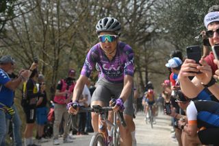 Mavi García racing to fifth place at Strade Bianche back in March