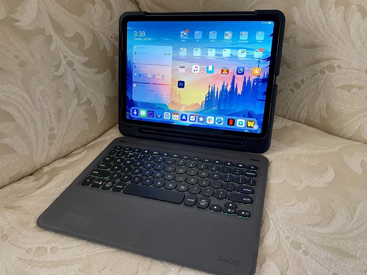 Zagg Slim Book Go Hero