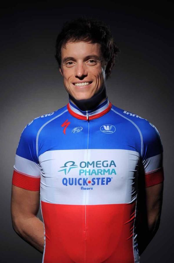 Sylvain Chavanel re-signed