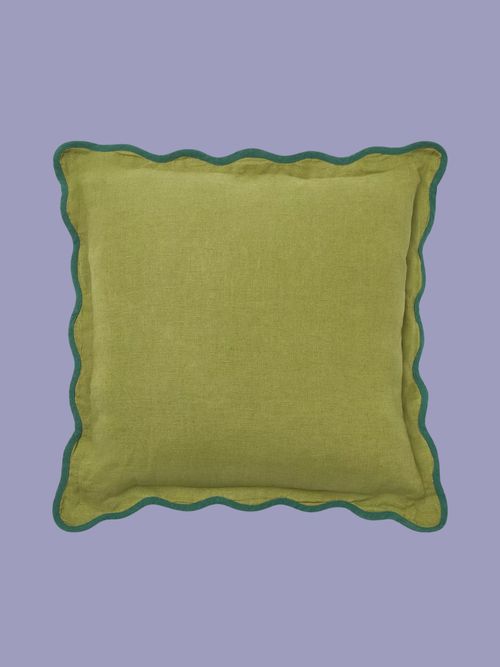 Scalloped Linen Cushion