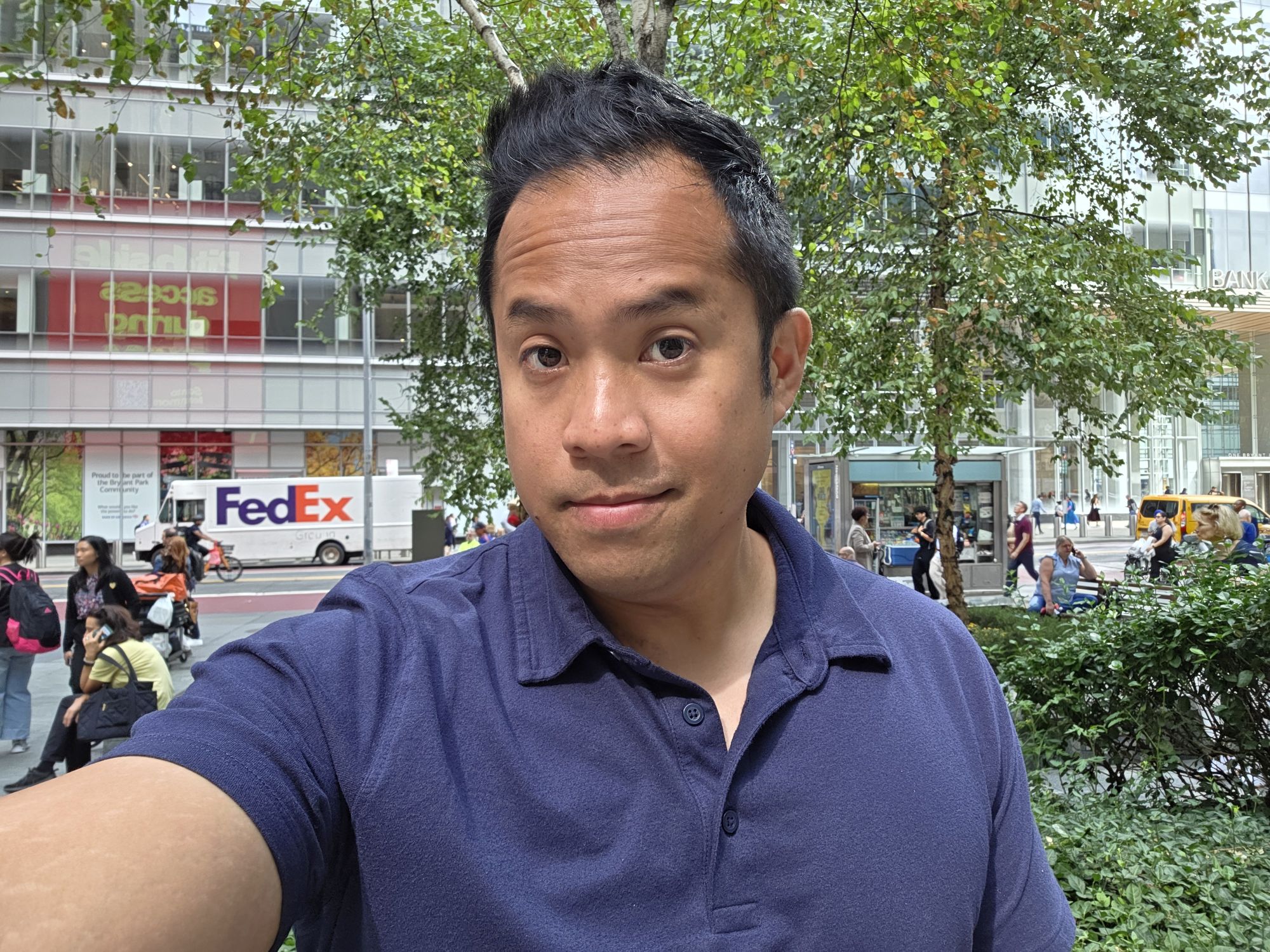 Samsung Galaxy S25 Ultra selfie sample.