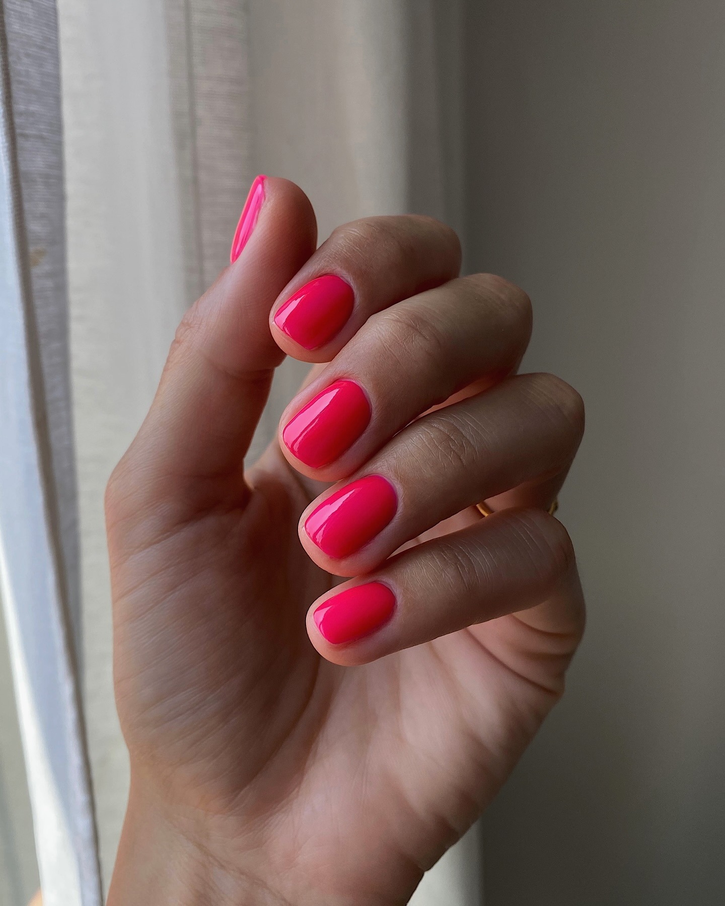 Short pink nails