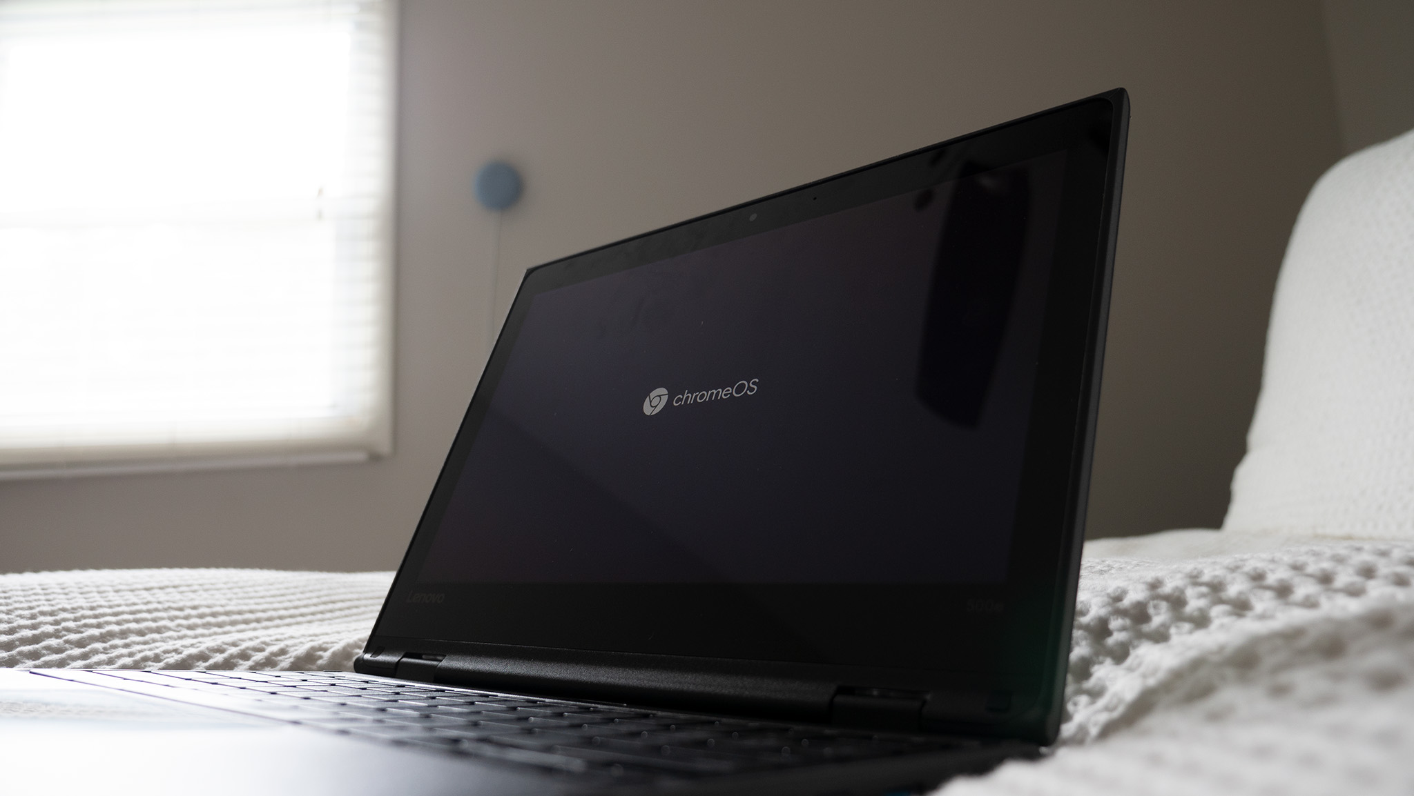 Chrome logo on a Lenovo Chromebook