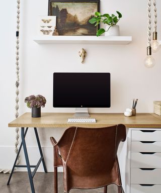 White office in inspiring Victorian renovation