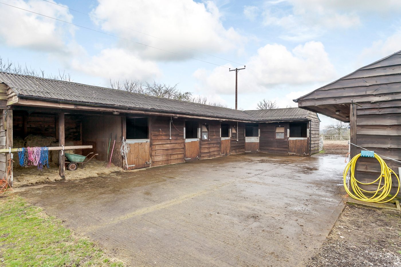 8376695-exterior11-e1564673401369.jpg
