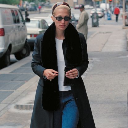 Carolyn Basette Kennedy 