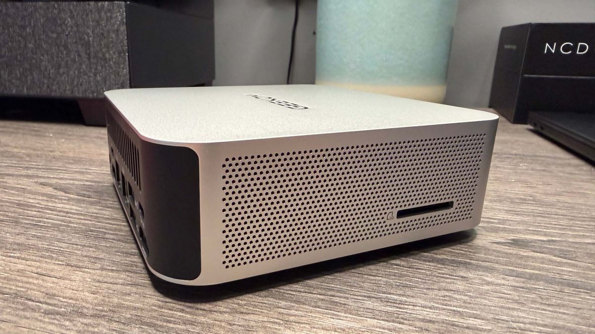 Geekom A9 Max AI mini PC