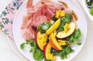 Healthy lunch ideas, Nectarine and prosciutto platter