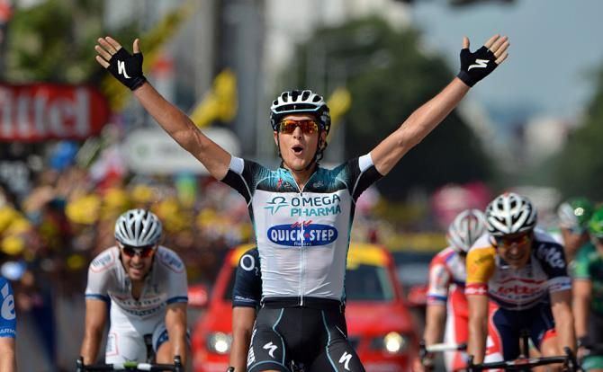 Matteo Trentin (Omega Pharma-Quickstep) gets to feel what it's like to be Mark Cavendish