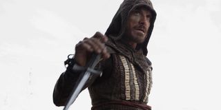 Assassin's Creed Michael Fassbender wields his dagger