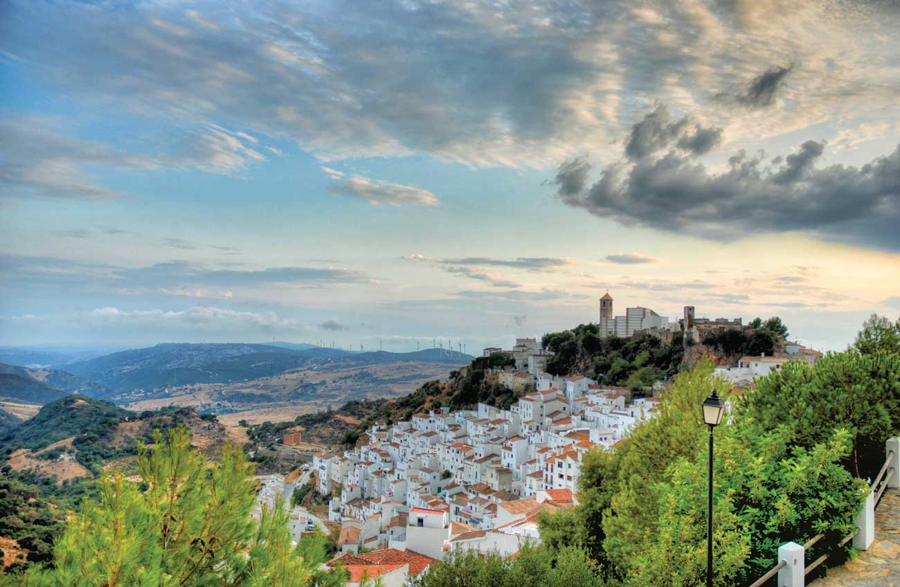 The hilltop village ofCasares, west of M&amp;aacute;laga, offers fine dining and impressive coastal views
