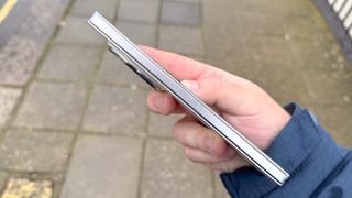 Oppo Find N5 hinge