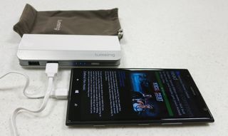 Lumsing Harmonica Power Bank review Lumia 1520
