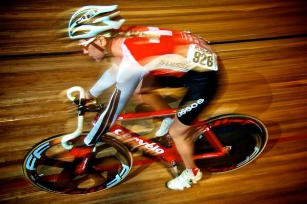 Pascale Schnider flies the Swiss colors in style.